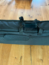 Lade das Bild in den Galerie-Viewer, AirRider Pump Foil Set mit Board