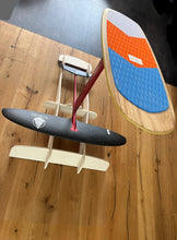 Lade das Bild in den Galerie-Viewer, AirRider Pump Foil Set mit Board